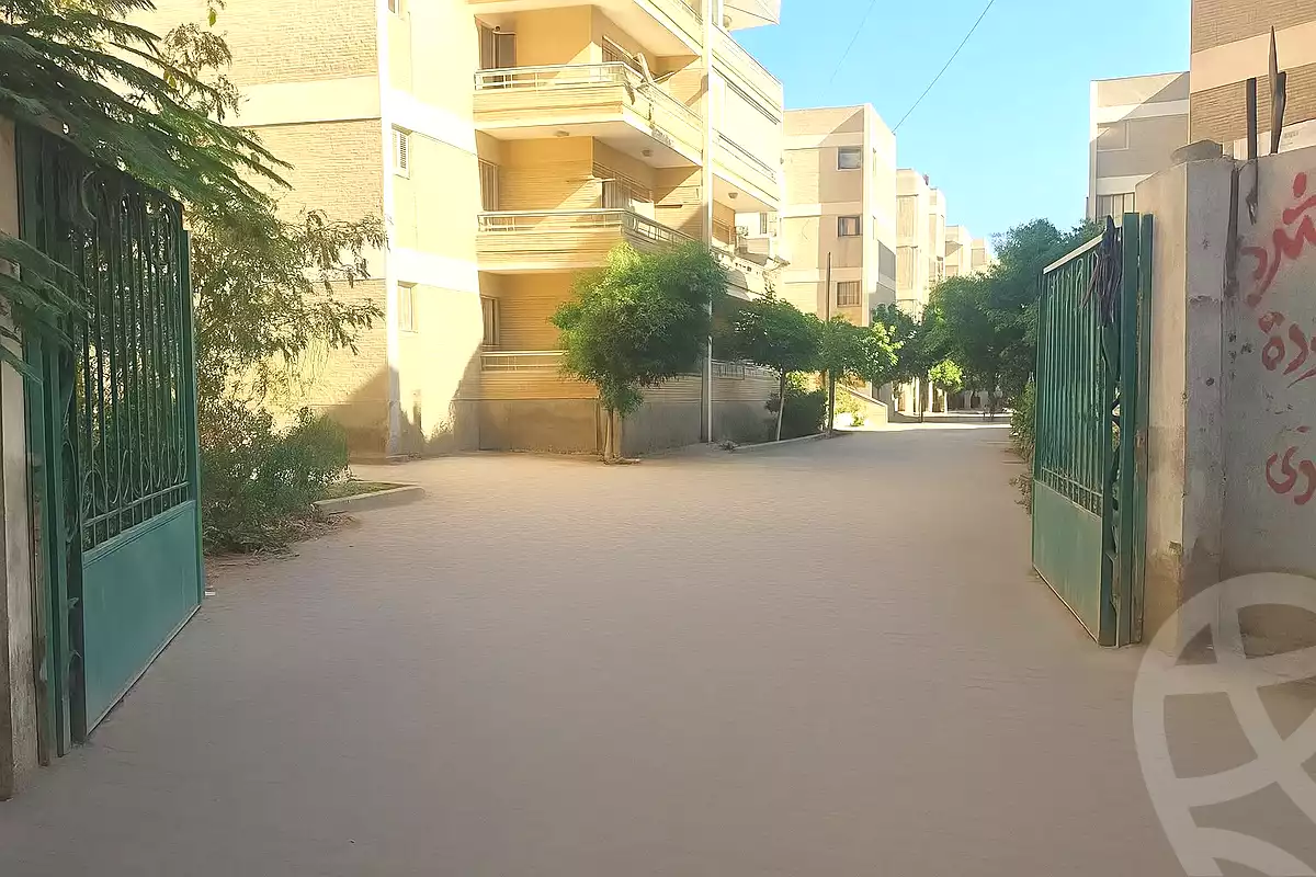 https://aqarmap.com.eg/ar/listing/7166531-for-sale-alexandria-al-agamy-el-hanouvel-el-kholafaa-el-rashdeen-st