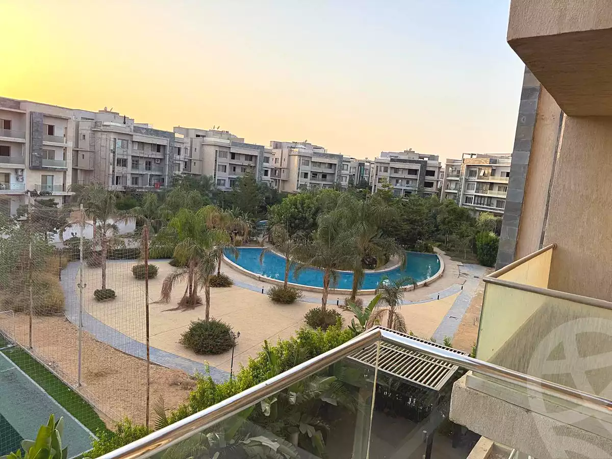 https://aqarmap.com.eg/ar/listing/7166698-for-sale-cairo-new-cairo-compounds-galleria-moon-valley-compound-arabia