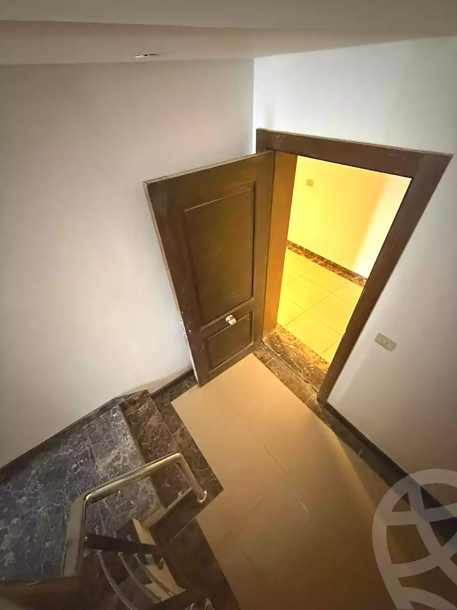https://aqarmap.com.eg/ar/listing/7166737-for-sale-cairo-new-cairo-compounds-nyoum-nyw-kyrw