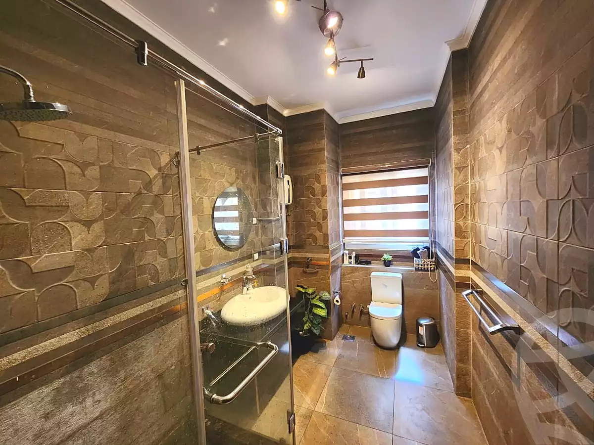 https://aqarmap.com.eg/ar/listing/7166773-for-sale-cairo-new-cairo-compounds-hayati-residence