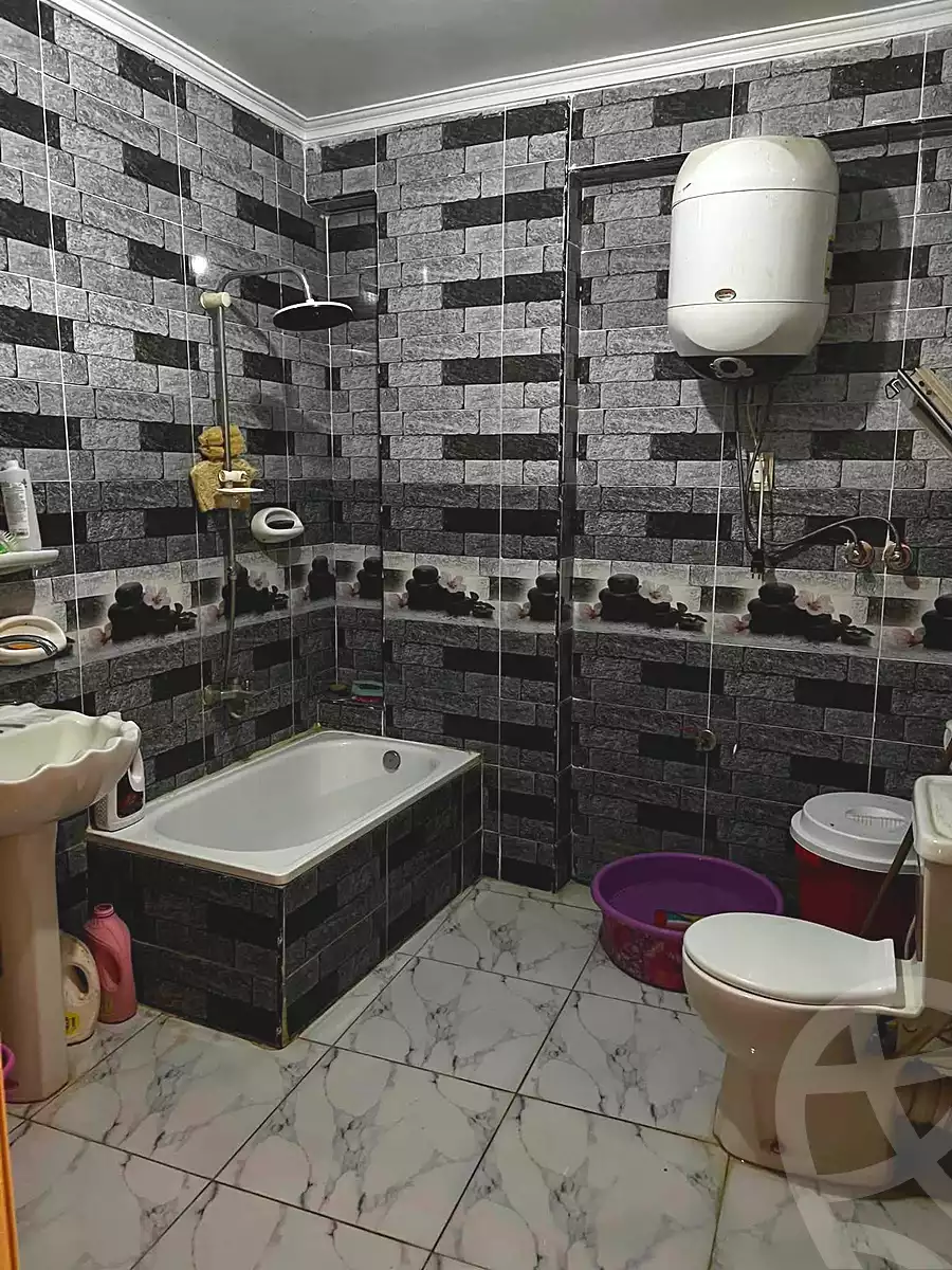 https://aqarmap.com.eg/ar/listing/7166816-for-sale-cairo-faisal-el-tawabeq-el-shaheed-ahmed-hamdy-st