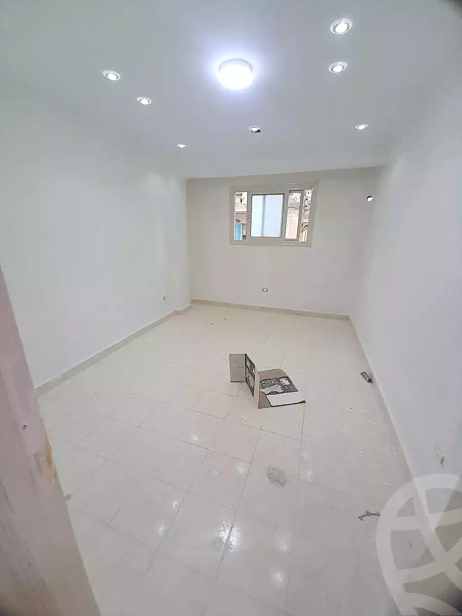https://aqarmap.com.eg/en/listing/7166899-for-sale-alexandria-miami-mahmoud-el-isawy-st