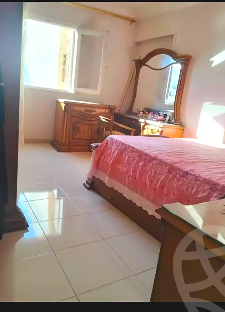 https://aqarmap.com.eg/ar/listing/7167134-for-sale-alexandria-sydy-bshr-sydy-bshr-bhry-khalil-hamada-st