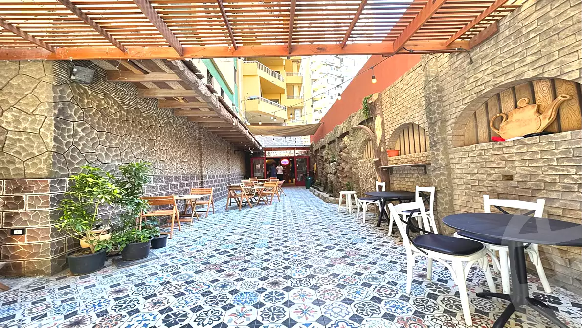 https://aqarmap.com.eg/en/listing/7167514-for-sale-alexandria-el-saraya-el-geish-rd