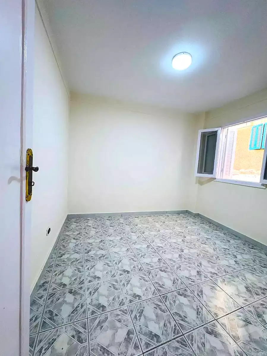https://aqarmap.com.eg/ar/listing/7167670-for-sale-alexandria-al-agamy-shataa-el-nakheel