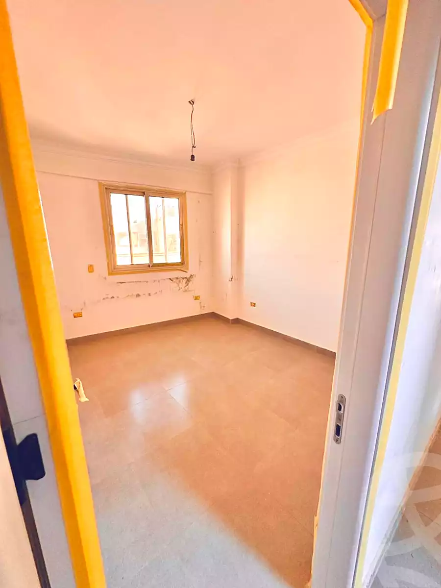 https://aqarmap.com.eg/ar/listing/7167673-for-sale-cairo-el-sheikh-zayed-city-el-hay-elthamen-area-4