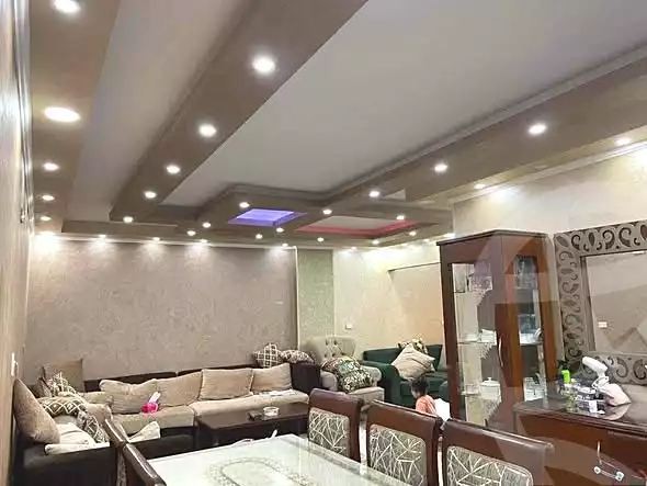 https://aqarmap.com.eg/ar/listing/7167725-for-sale-cairo-helwan-mahmoud-zaki-st