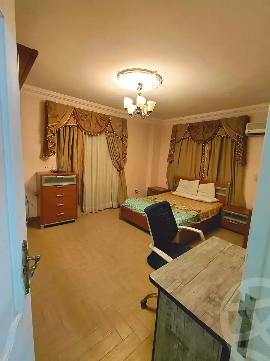 https://aqarmap.com.eg/en/listing/7167918-for-rent-cairo-6th-of-october-el-ahyaa-neighborhood-2nd-divided-from-al-kafrawei-st