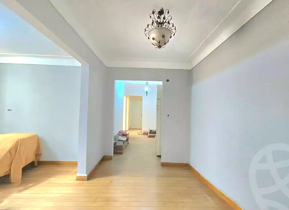 https://aqarmap.com.eg/ar/listing/7167941-for-sale-alexandria-sydy-bshr-sydy-bshr-bhry-shr-mhmwd-l-yswy