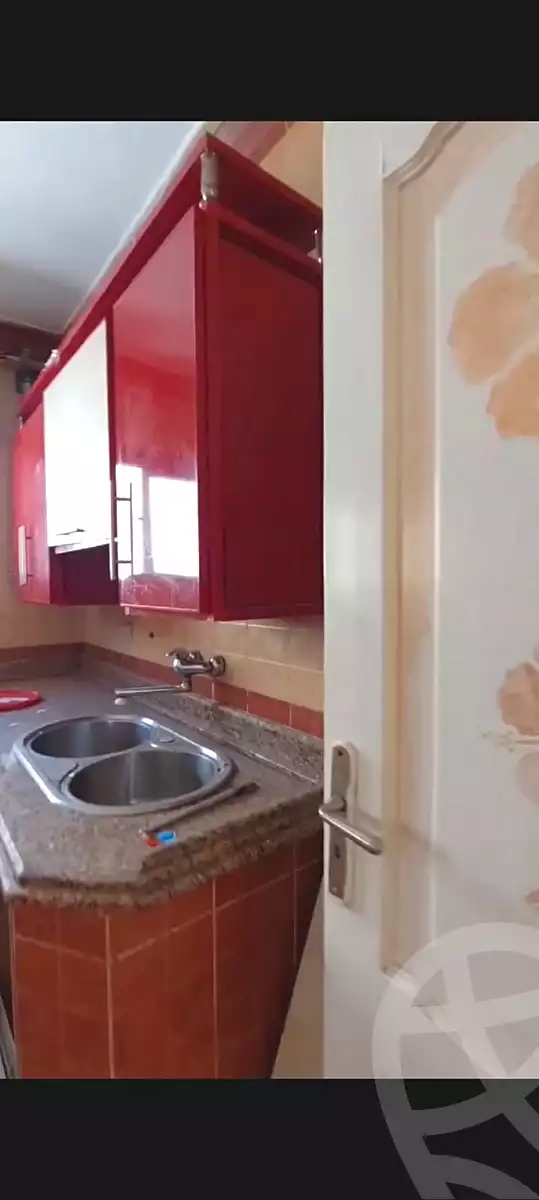 https://aqarmap.com.eg/ar/listing/7167950-for-rent-cairo-6th-of-october-el-ahyaa-neighborhood-1st-seventh-neighborhood