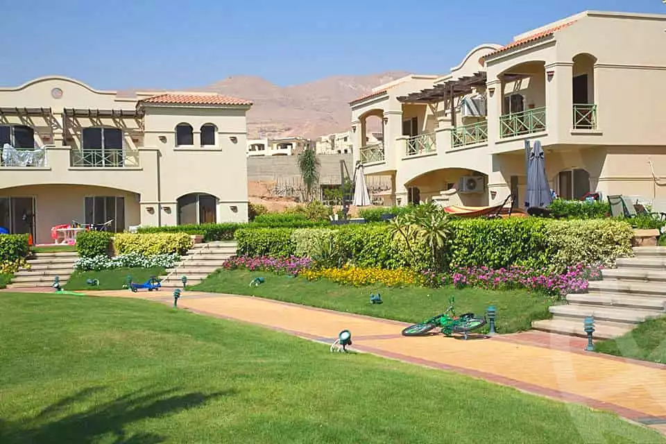 https://aqarmap.com.eg/ar/listing/7167967-for-sale-ain-elsokhna-resorts-la-vista-7