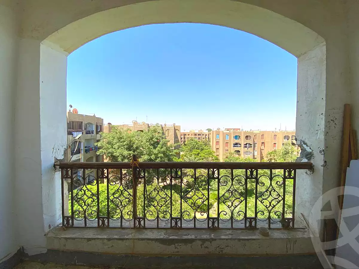 https://aqarmap.com.eg/ar/listing/7168003-for-rent-cairo-6th-of-october-el-ahyaa-neighborhood-11th