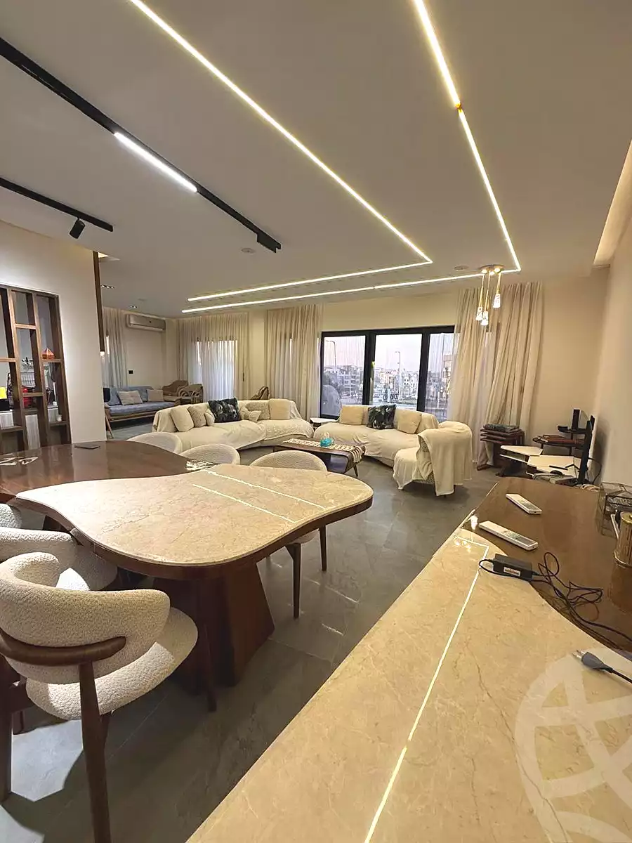 https://aqarmap.com.eg/ar/listing/7168009-for-sale-cairo-el-sheikh-zayed-city-compounds-zayed-heights-compound