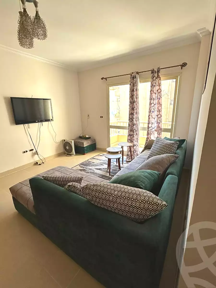 https://aqarmap.com.eg/ar/listing/7168077-for-rent-cairo-el-sheikh-zayed-city-el-hay-el-rabeaa-al-mostakbal-st