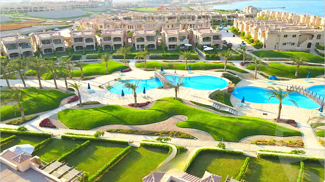 https://aqarmap.com.eg/ar/listing/7168104-for-sale-ain-elsokhna-resorts-la-vista-gardens