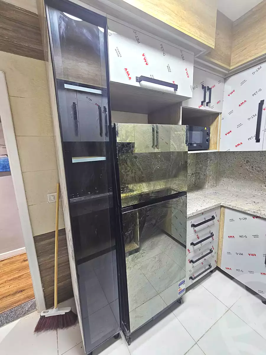 https://aqarmap.com.eg/ar/listing/7168162-for-rent-cairo-6th-of-october-compounds-jn-ktwbr