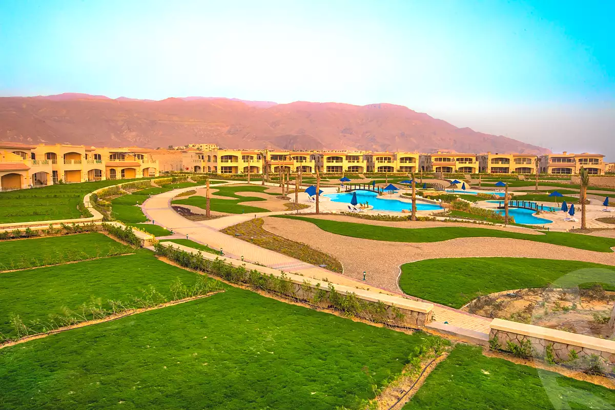 https://aqarmap.com.eg/ar/listing/7168269-for-sale-ain-elsokhna-resorts-la-vista-topaz