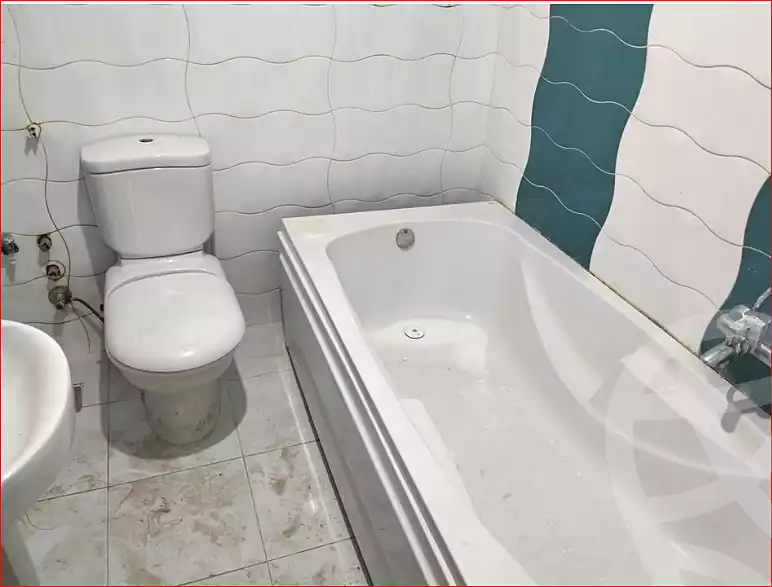 https://aqarmap.com.eg/en/listing/7168545-for-sale-cairo-helwan-helwan-el-sharkeya-ismael-kamel-st