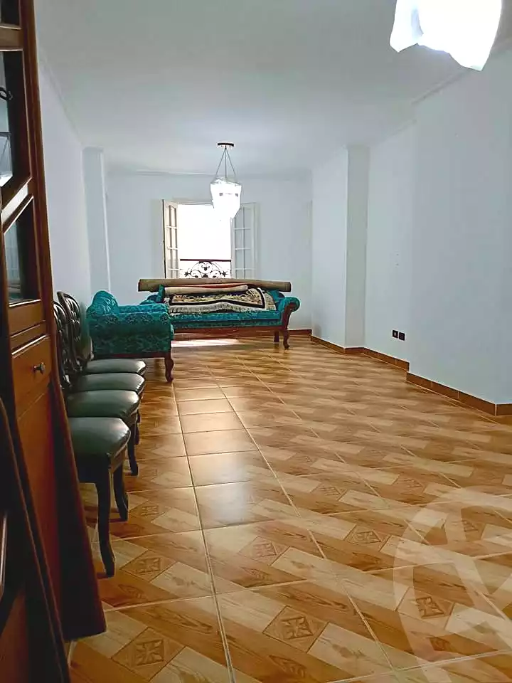 https://aqarmap.com.eg/ar/listing/7168605-for-sale-alexandria-sporting-el-geish-road