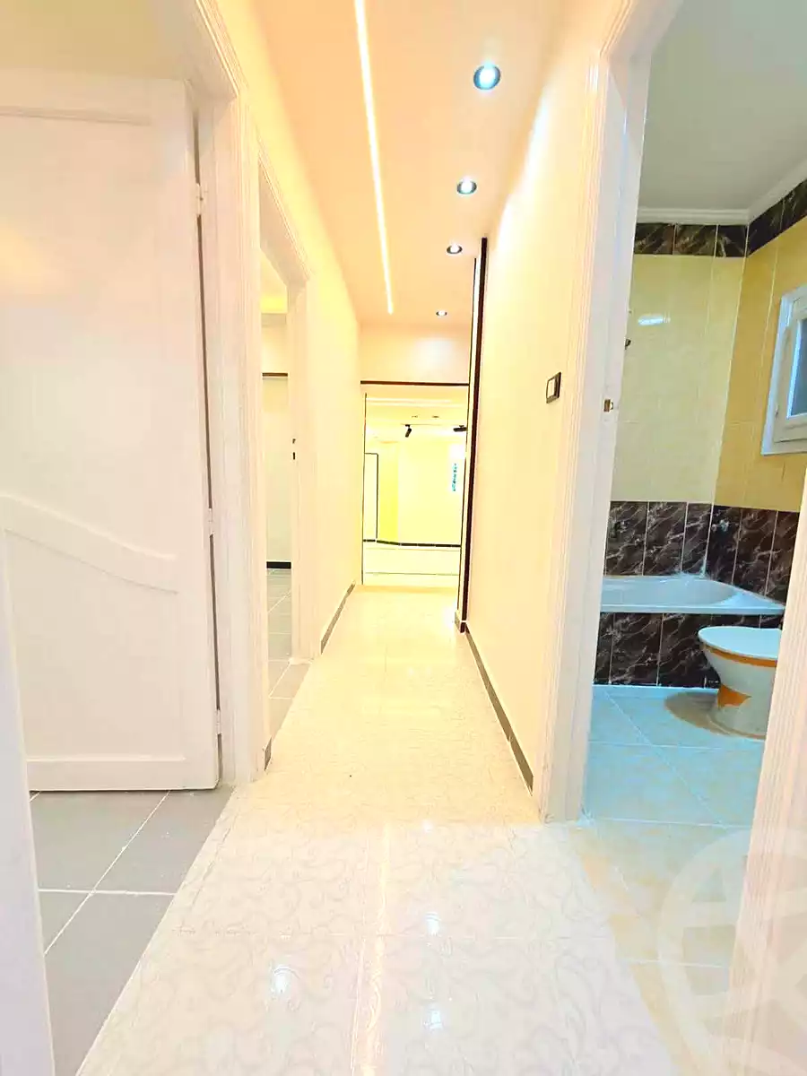 https://aqarmap.com.eg/ar/listing/7168661-for-sale-alexandria-al-agamy-shataa-el-nakheel