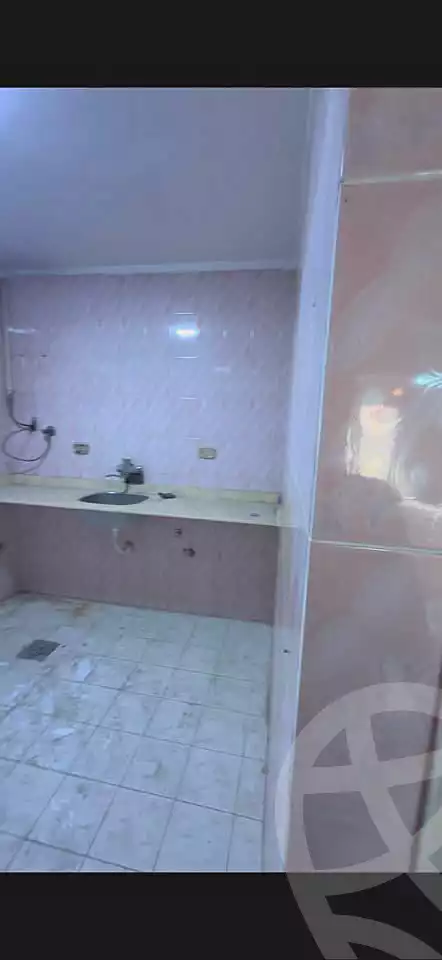 https://aqarmap.com.eg/ar/listing/7168709-for-sale-alexandria-al-agamy-el-kilo-21