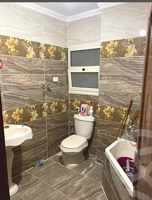 https://aqarmap.com.eg/ar/listing/7168791-for-sale-alexandria-al-agamy-lbytsh-bianchiii-street-1