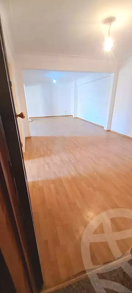 https://aqarmap.com.eg/en/listing/7168832-for-sale-alexandria-al-agamy-lbytsh-al-samalehy-1-st