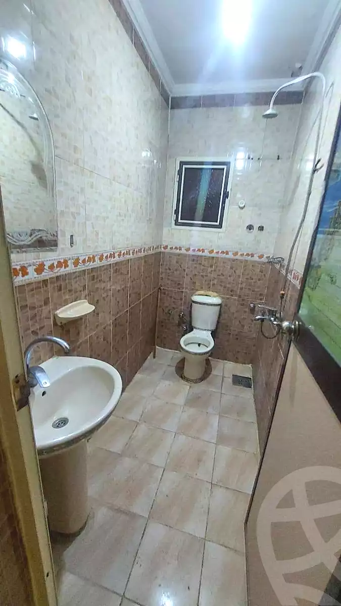 https://aqarmap.com.eg/ar/listing/7168863-for-sale-alexandria-bahray-el-anfoshy-al-gomrok-al-kadem-st