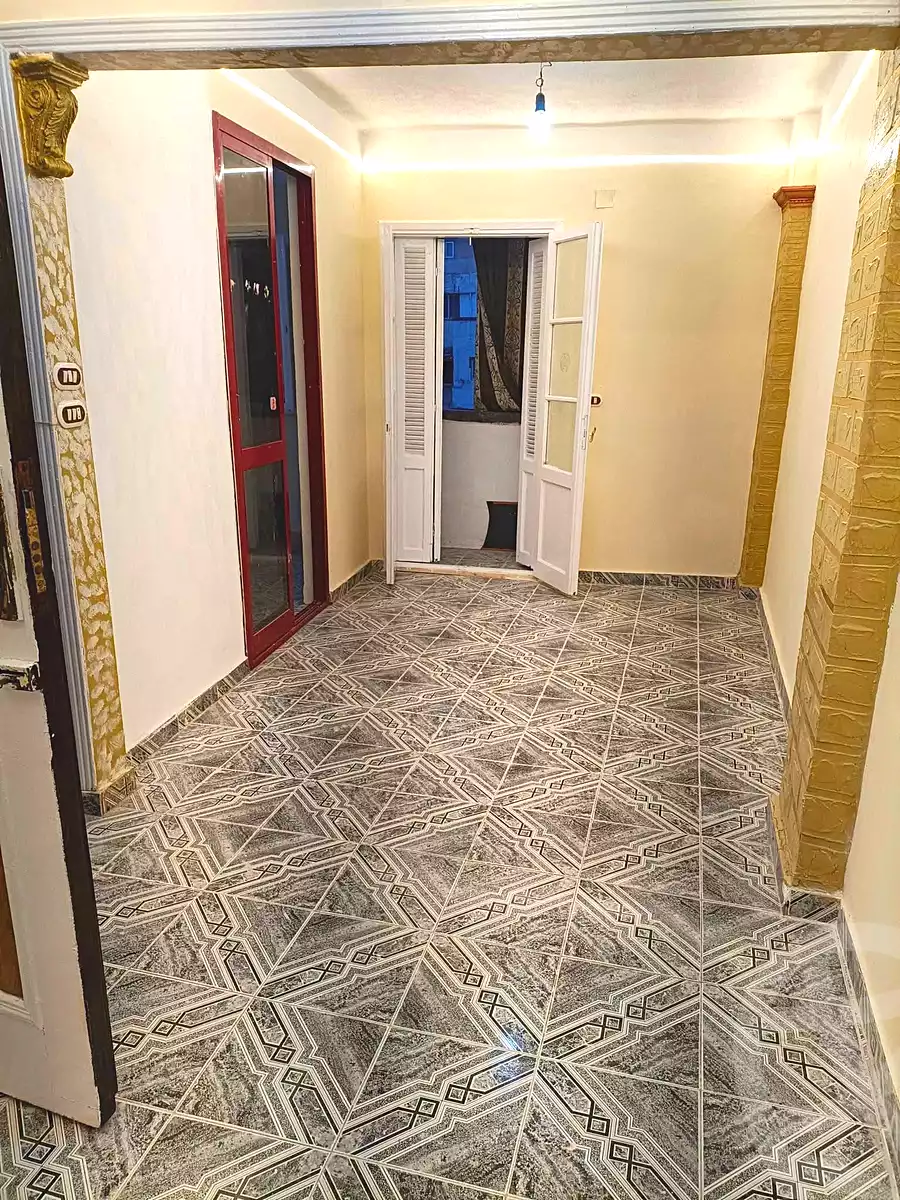 https://aqarmap.com.eg/ar/listing/7168871-for-rent-alexandria-bahray-el-anfoshy