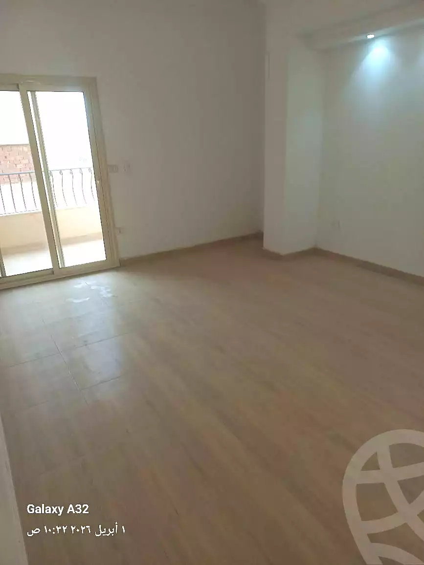 https://aqarmap.com.eg/ar/listing/7168894-for-rent-cairo-new-cairo-sharq-el-akadamiya-tuman-bay-st