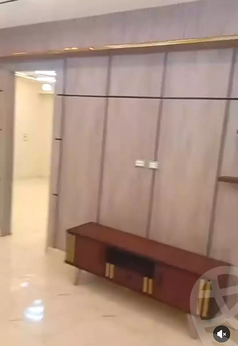https://aqarmap.com.eg/ar/listing/7168935-for-sale-cairo-el-haram-el-lebeny-el-magzar-el-aly-st