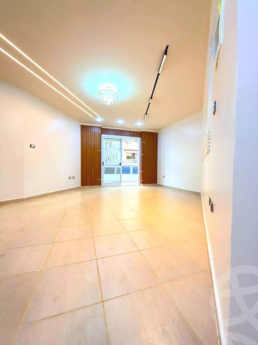 https://aqarmap.com.eg/ar/listing/7168954-for-sale-alexandria-al-agamy-shataa-el-nakheel