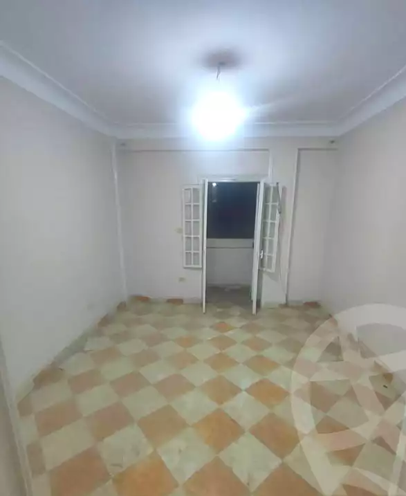 https://aqarmap.com.eg/ar/listing/7107929-for-sale-alexandria-lsywf-el-falki