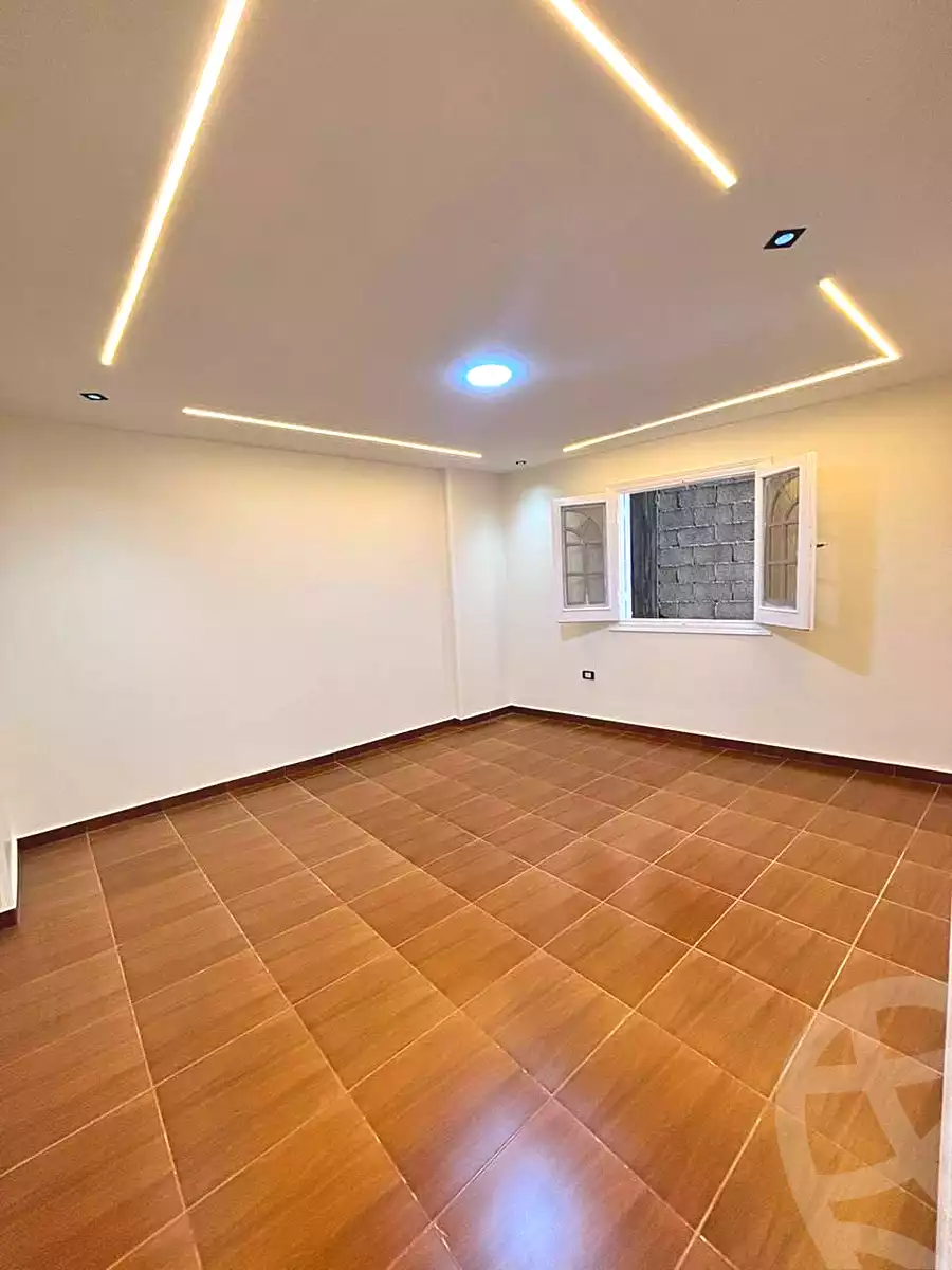 https://aqarmap.com.eg/ar/listing/7169249-for-sale-alexandria-miami-street-56