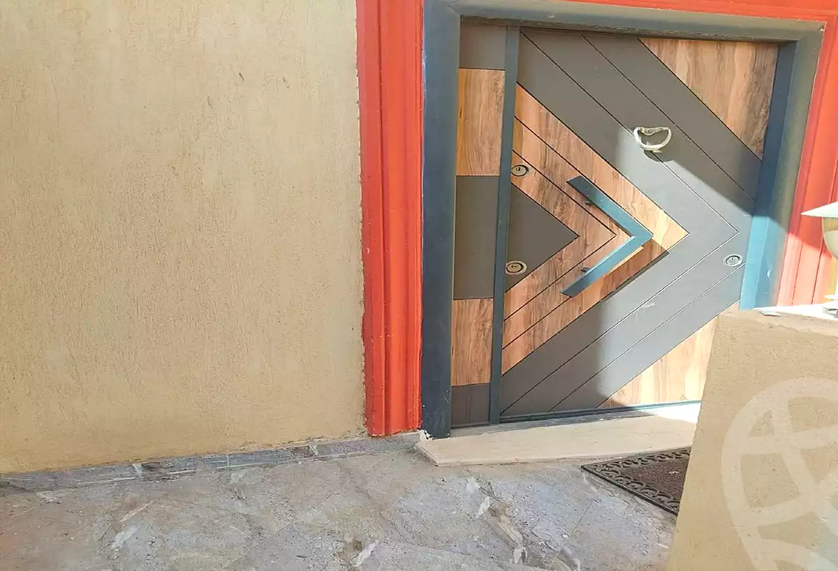 https://aqarmap.com.eg/ar/listing/7169754-for-sale-cairo-el-sheikh-zayed-city-el-hay-elsades-ashaer