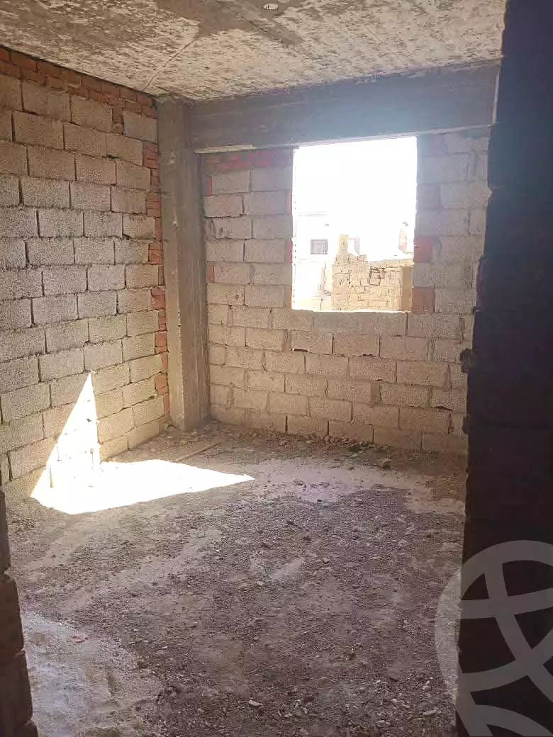 https://aqarmap.com.eg/ar/listing/7169870-for-sale-alexandria-al-agamy-bw-ywsf-hosni-mubarak-st