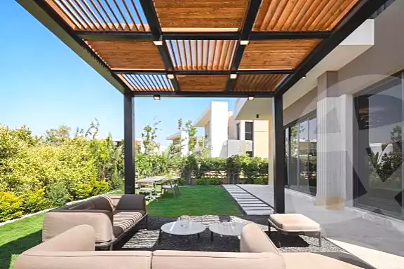 https://aqarmap.com.eg/en/listing/7169859-for-sale-cairo-new-cairo-compounds-zyd-yst