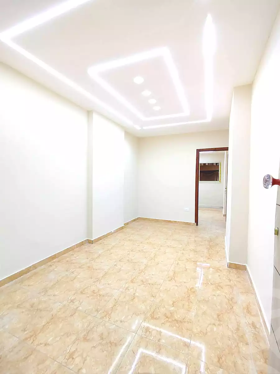 https://aqarmap.com.eg/en/listing/7170040-for-sale-alexandria-lsywf-el-falki