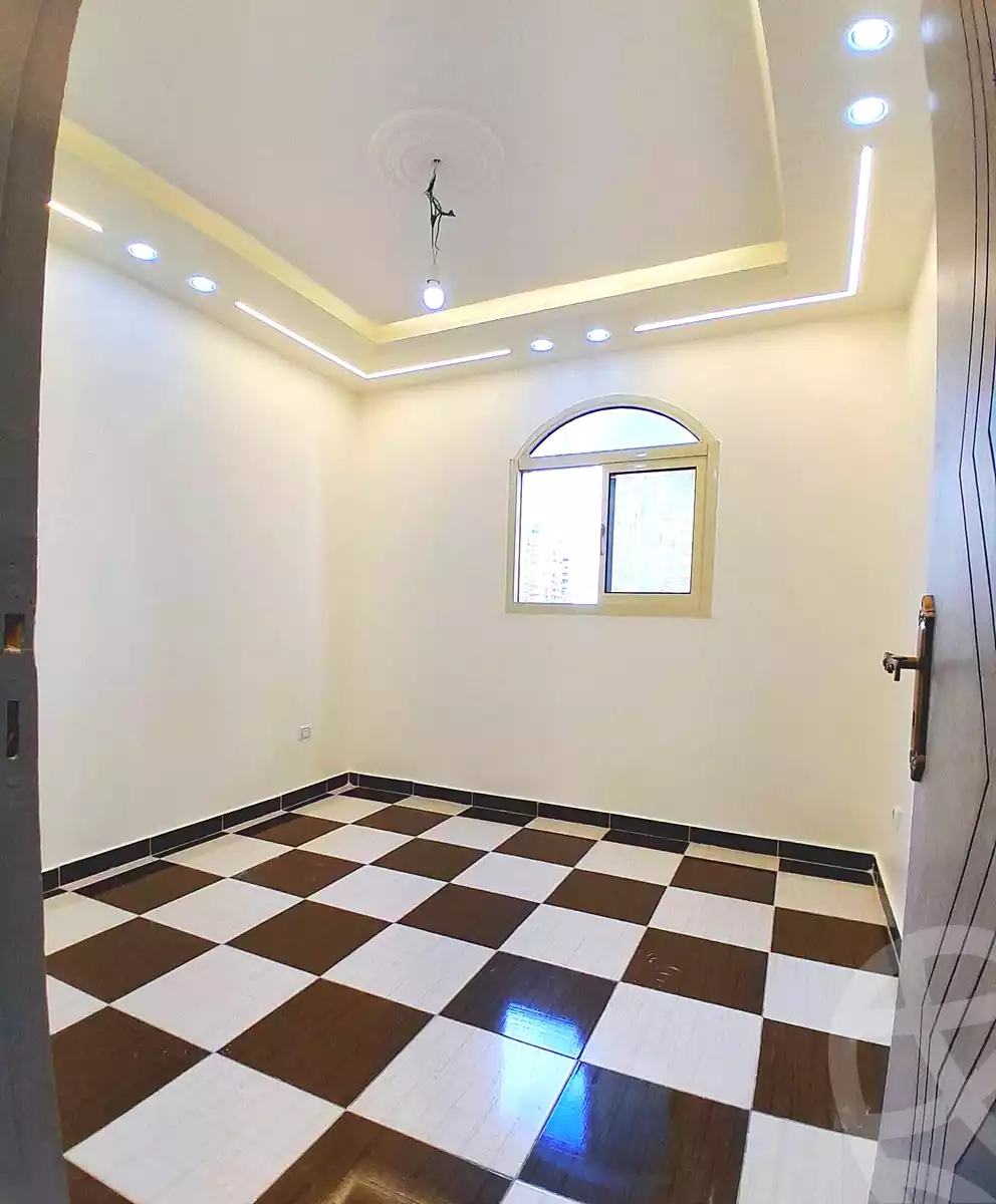 https://aqarmap.com.eg/ar/listing/7170087-for-sale-alexandria-sydy-bshr-sydy-bshr-bhry-shr-mhmwd-l-yswy