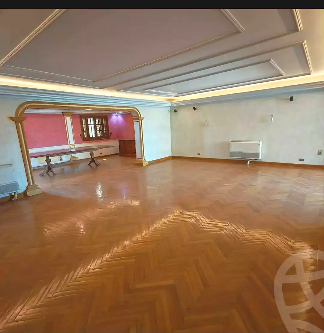 https://aqarmap.com.eg/ar/listing/7170213-for-sale-cairo-dokki-kwrnysh-lnyl