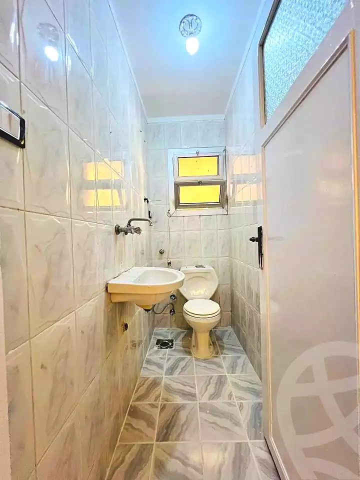https://aqarmap.com.eg/en/listing/7170509-for-sale-alexandria-al-agamy-shataa-el-nakheel