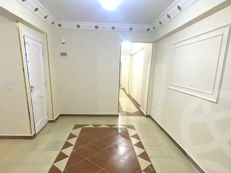 https://aqarmap.com.eg/en/listing/7170596-for-sale-alexandria-lsywf-shamaa