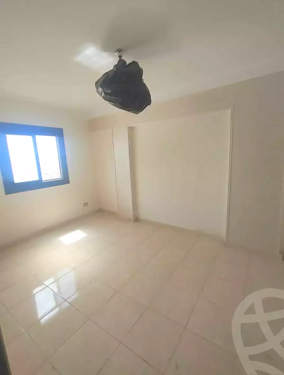https://aqarmap.com.eg/ar/listing/7170594-for-sale-alexandria-al-agamy-lbytsh-el-saleheen-mosque-st