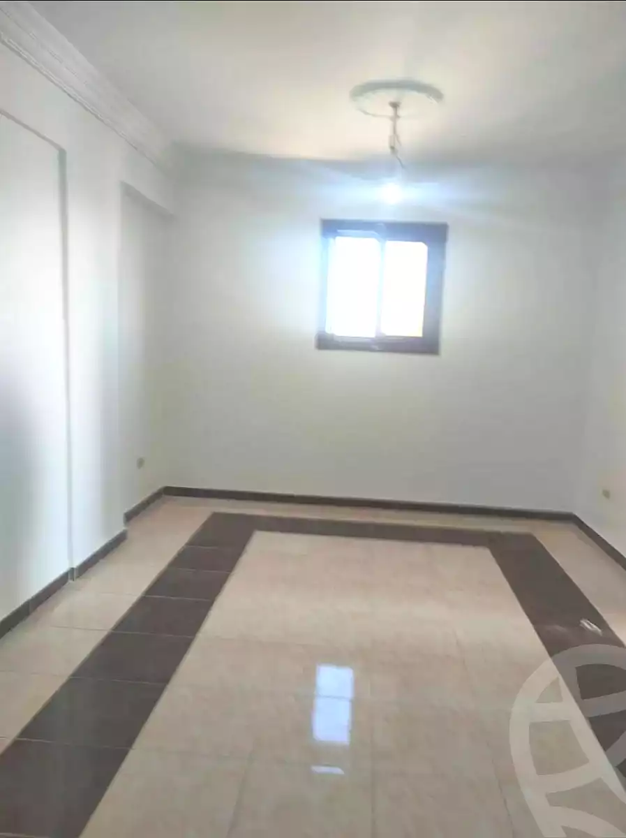 https://aqarmap.com.eg/ar/listing/7170624-for-sale-alexandria-sydy-bshr-sydy-bshr-bhry-shr-mhmd-njyb