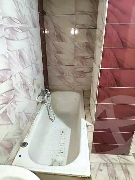 https://aqarmap.com.eg/en/listing/7170623-for-rent-cairo-el-haram-shareaa-khatem-el-morsalen