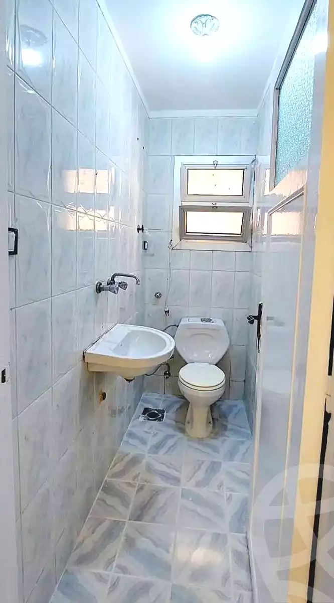 https://aqarmap.com.eg/ar/listing/7170667-for-sale-alexandria-al-agamy-shataa-el-nakheel