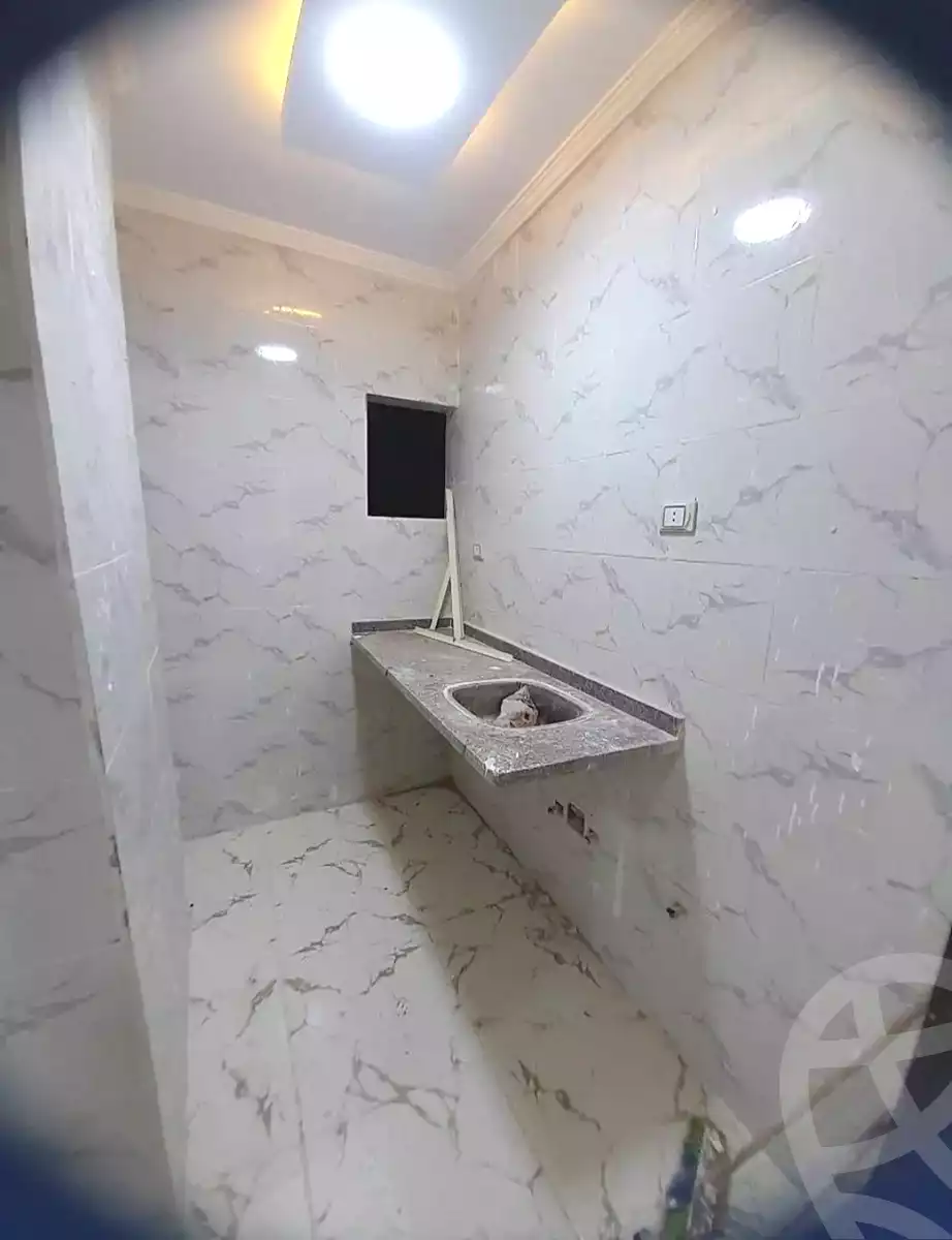 https://aqarmap.com.eg/ar/listing/7170716-for-sale-alexandria-al-agamy-el-hanouvel-gabir-hafez-st