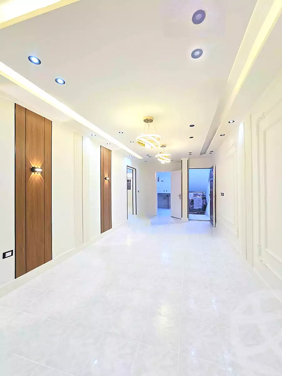 https://aqarmap.com.eg/ar/listing/7170941-for-sale-alexandria-al-agamy-shataa-el-nakheel