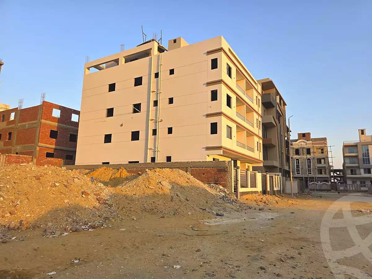 https://aqarmap.com.eg/ar/listing/7171114-for-sale-cairo-new-cairo-new-narges
