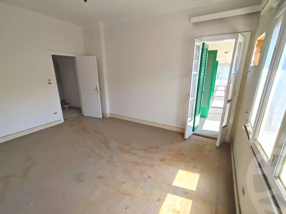 https://aqarmap.com.eg/ar/listing/7171271-for-rent-cairo-downtown-bab-el-loaa-el-shawarby-st